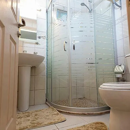 Apartamento Yasemin Aparts